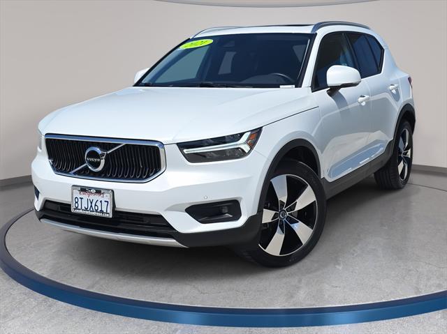 2021 Volvo XC40