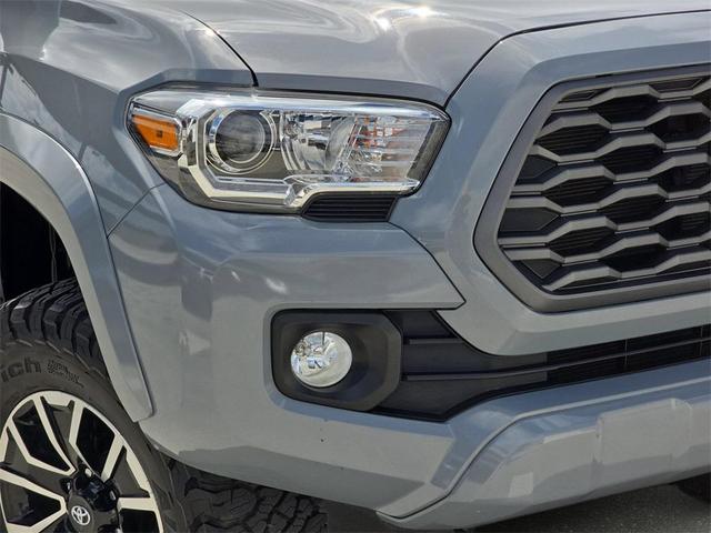 Photo of 2021 Cement Toyota Tacoma