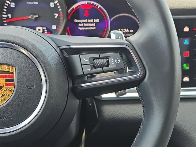 Photo of 2022 Jet Black Metallic Porsche Panamera