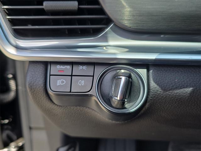 Photo of 2022 Jet Black Metallic Porsche Panamera