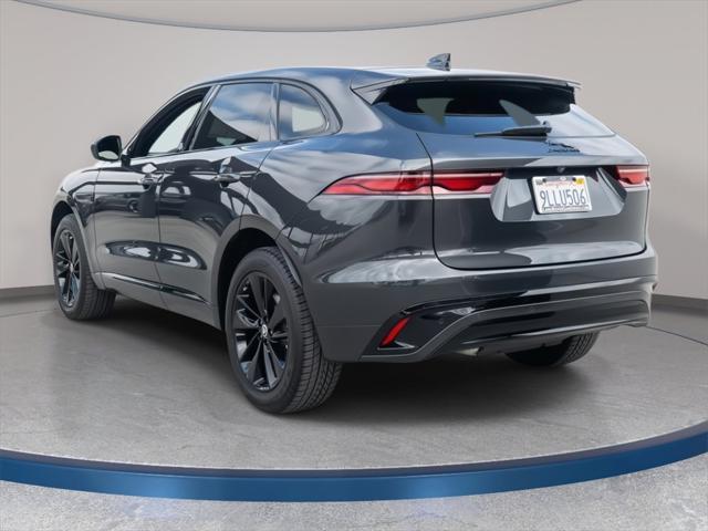 Photo of 2024 Carpathian Gray Premium Metallic Jaguar F-PACE