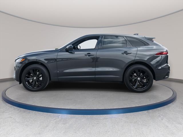 Photo of 2024 Carpathian Gray Premium Metallic Jaguar F-PACE