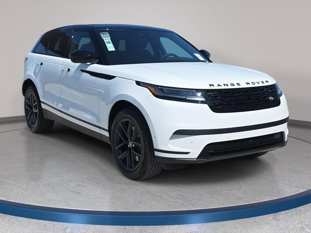 Photo of 2026 Fuji White Land Rover Range Rover Velar