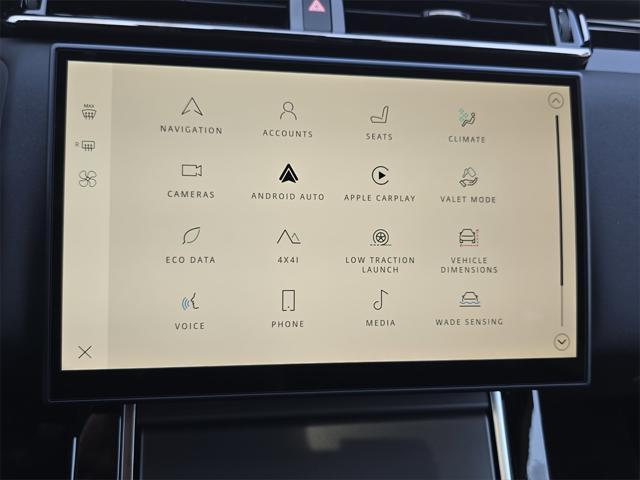 Photo of 2026 Fuji White Land Rover Range Rover Velar
