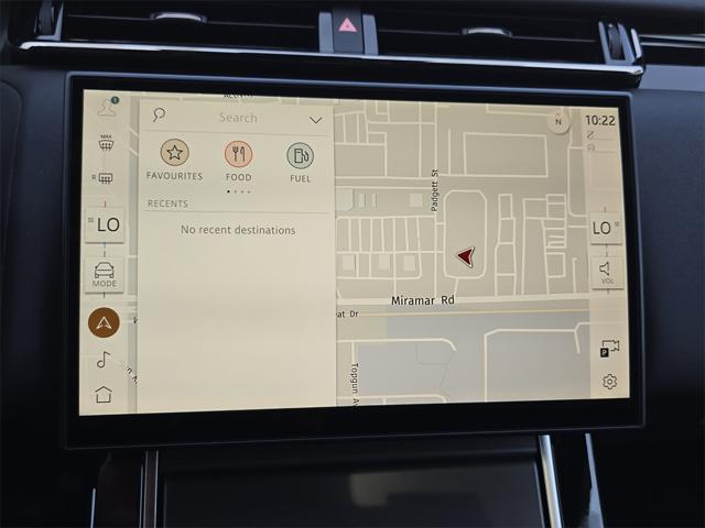 Photo of 2026 Fuji White Land Rover Range Rover Velar
