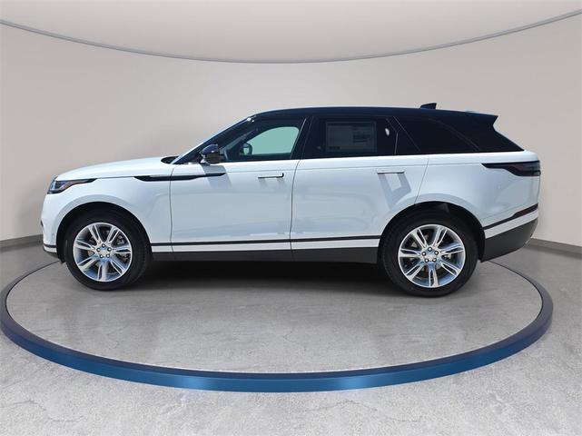 Photo of 2026 Fuji White Land Rover Range Rover Velar
