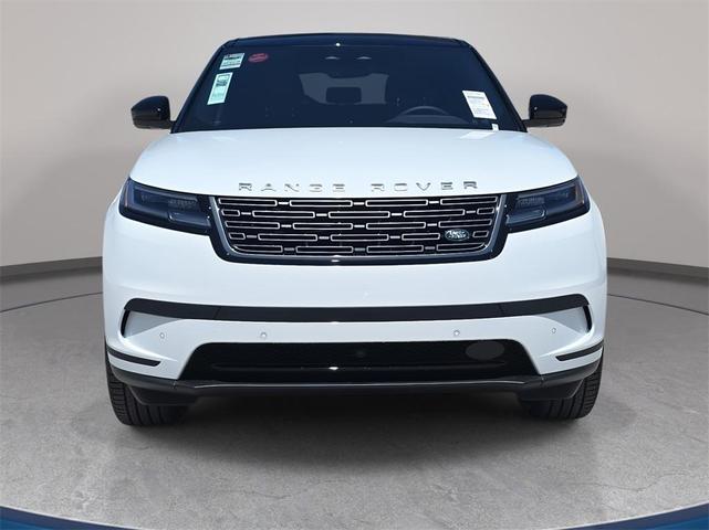 Photo of 2026 Fuji White Land Rover Range Rover Velar