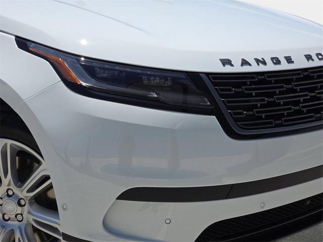Photo of 2026 Fuji White Land Rover Range Rover Velar