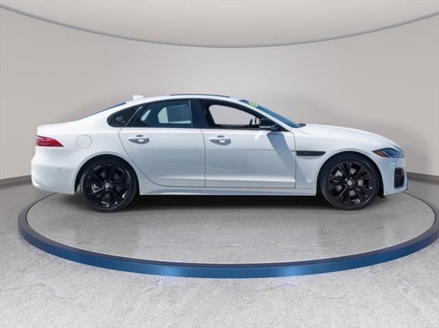 Photo of 2024 Fuji White Jaguar XF