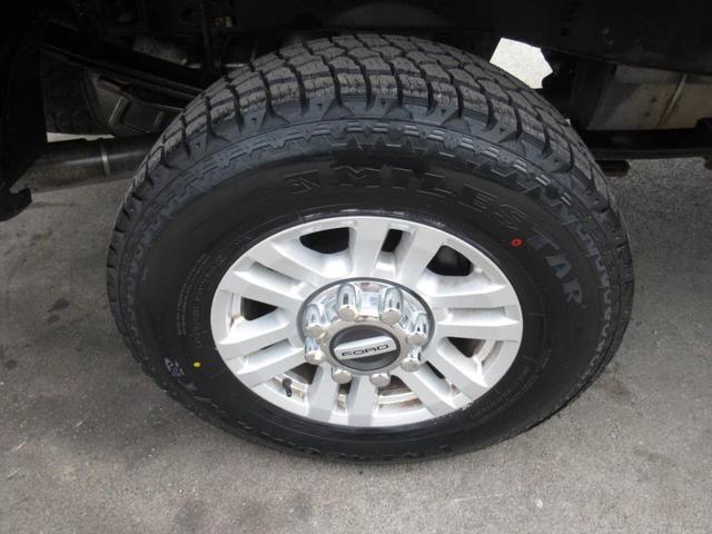 Photo of 2017 Shadow Black Ford F-250