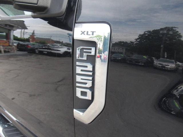Photo of 2017 Shadow Black Ford F-250