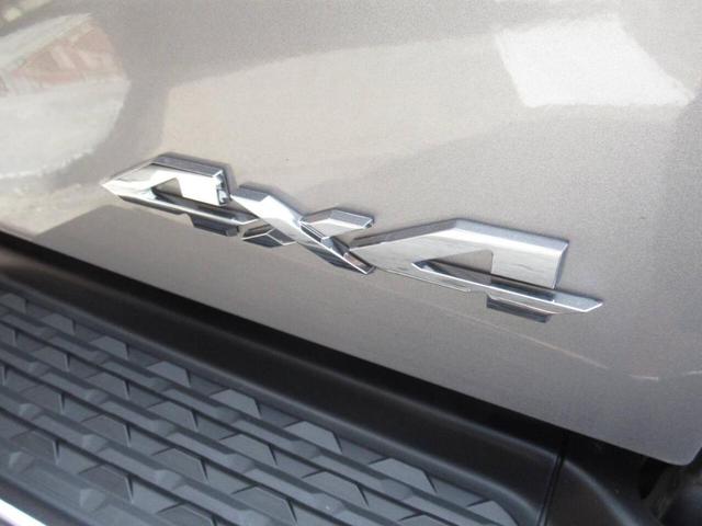 Photo of 2022 Billet Silver Metallic RAM 2500