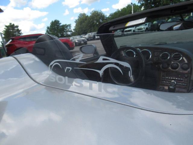 Photo of 2006 Silver Pontiac Solstice