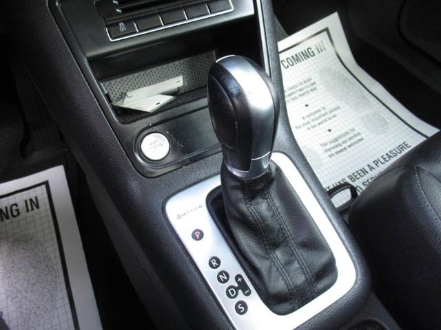 Photo of 2015 Kings Red Metallic Volkswagen Tiguan