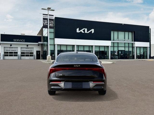 Photo of 2026 Aurora Black Pearl Kia K5