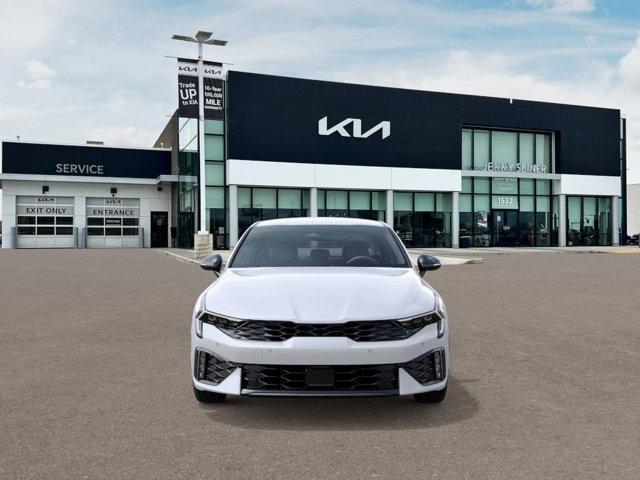 Photo of 2026 Snow White Pearl Kia K5