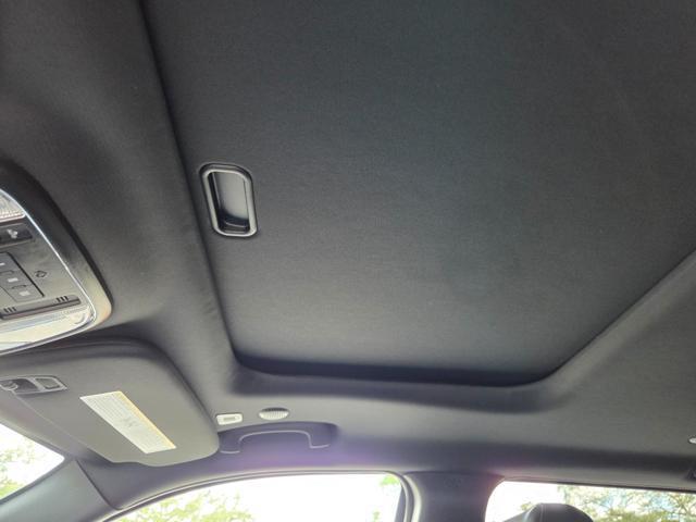 Photo of 2021 Granite Crystal Metallic Clearcoat Jeep Grand Cherokee