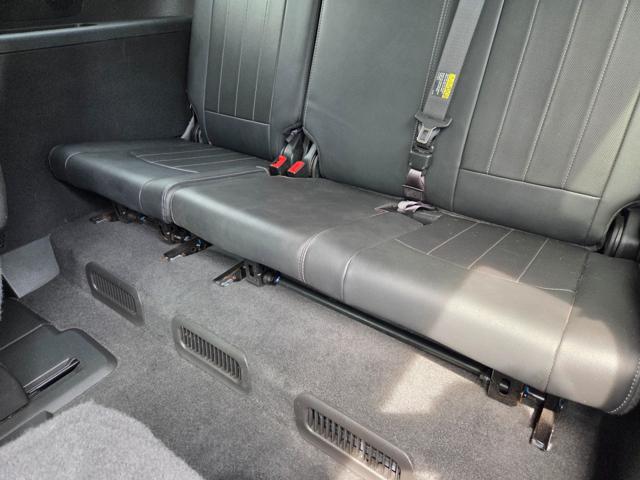Photo of 2017 Tungsten Metallic Chevrolet Traverse