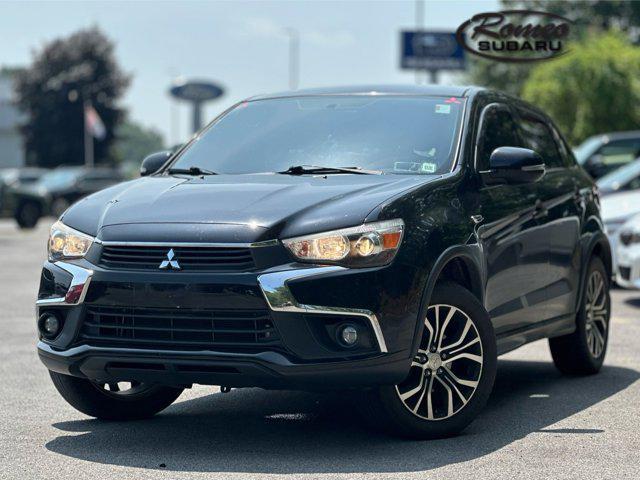 Photo of 2017 Labrador Black Pearl Mitsubishi Outlander Sport
