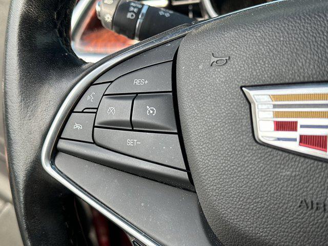 Photo of 2019 Red Horizon Tintcoat Cadillac XT5