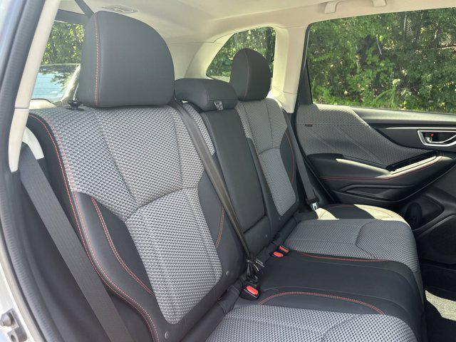Photo of 2020 Ice Silver Metallic Subaru Forester