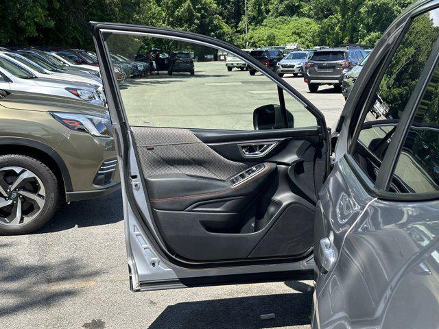 Photo of 2020 Ice Silver Metallic Subaru Forester