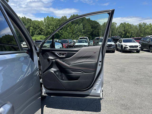 Photo of 2020 Ice Silver Metallic Subaru Forester