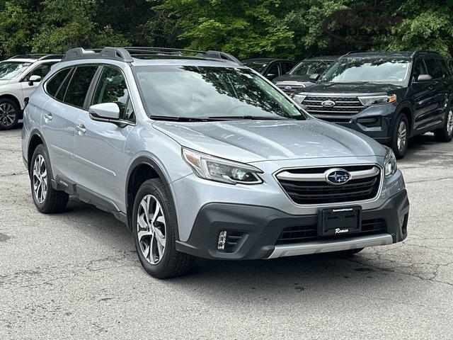 Photo of 2022 Ice Silver Metallic Subaru Outback