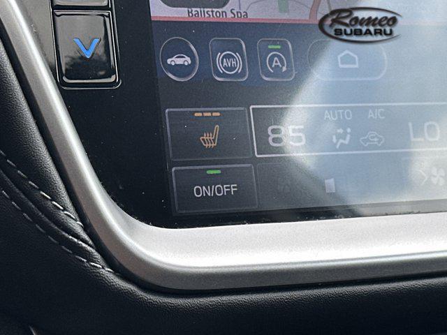 Photo of 2022 Ice Silver Metallic Subaru Outback