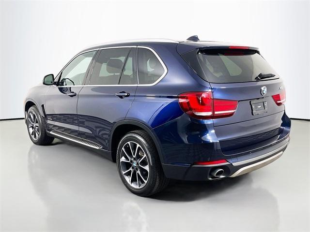 Photo of 2015 Imperial Blue Metallic BMW X5