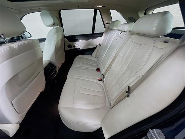 Photo of 2015 Imperial Blue Metallic BMW X5