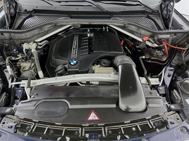 Photo of 2015 Imperial Blue Metallic BMW X5