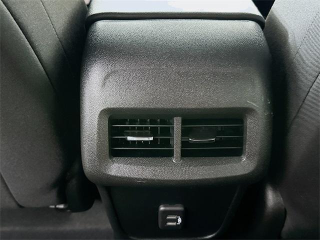 Photo of 2022 Mosaic Black Metallic Chevrolet Equinox