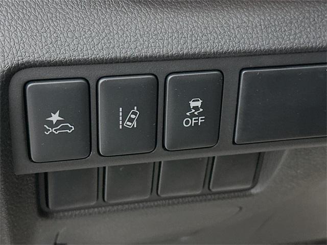 Photo of 2025 Labrador Black Pearl Mitsubishi Eclipse Cross