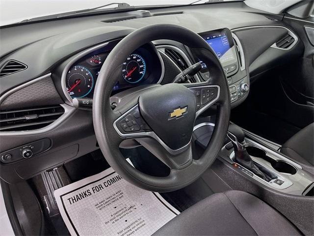 Photo of 2022 Summit White Chevrolet Malibu