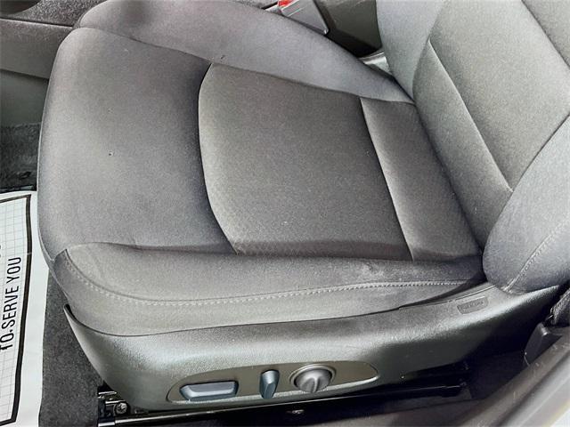 Photo of 2022 Summit White Chevrolet Malibu