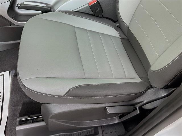 Photo of 2016 Ingot Silver Ford C-Max Hybrid