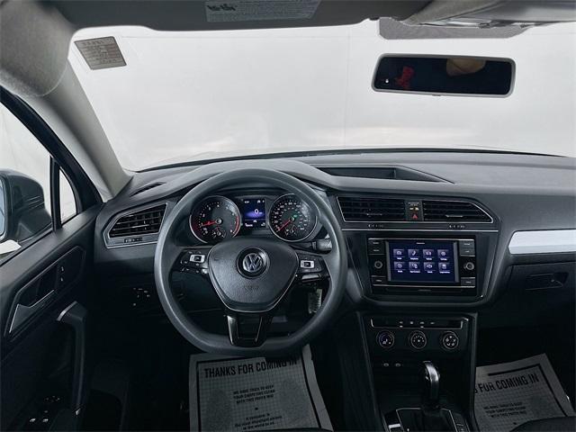 Photo of 2020 Platinum Gray Metallic Volkswagen Tiguan