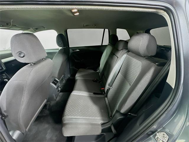 Photo of 2020 Platinum Gray Metallic Volkswagen Tiguan