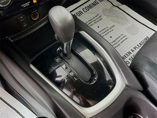 Photo of 2016 Gun Metallic Nissan Rogue