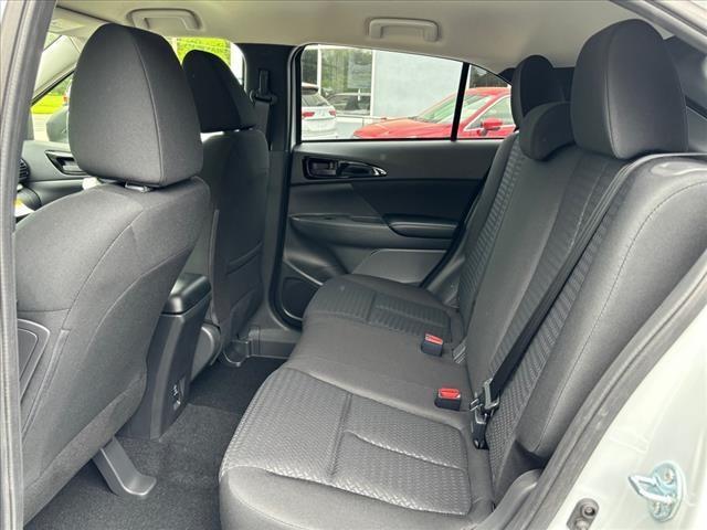Photo of 2024 Diamond White Mitsubishi Eclipse Cross