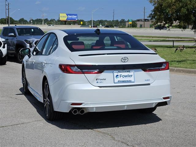 Photo of 2025 Wind Chill Pearl Toyota Camry