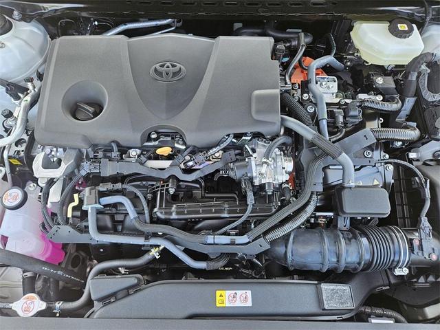 Photo of 2025 Wind Chill Pearl Toyota Camry