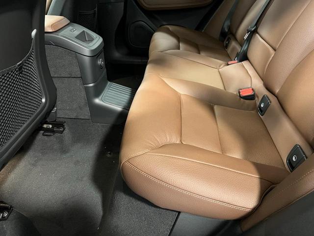 Photo of 2025 Gray Volvo XC60 Plug-In Hybrid