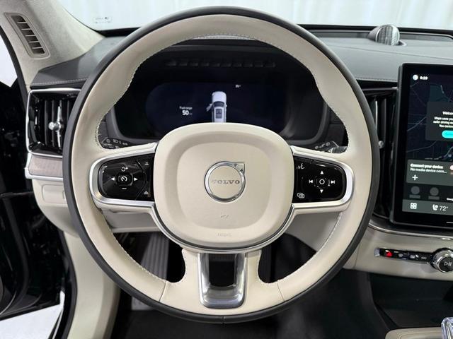 Photo of 2026 Onyx Black Volvo XC90