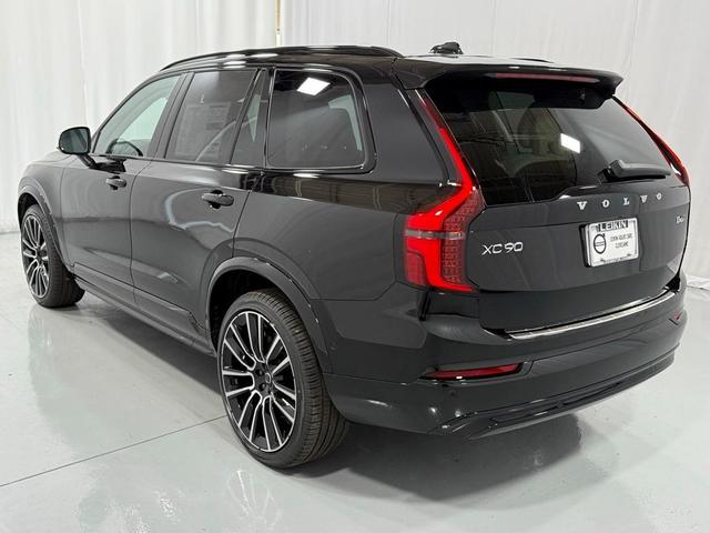 Photo of 2026 Onyx Black Volvo XC90