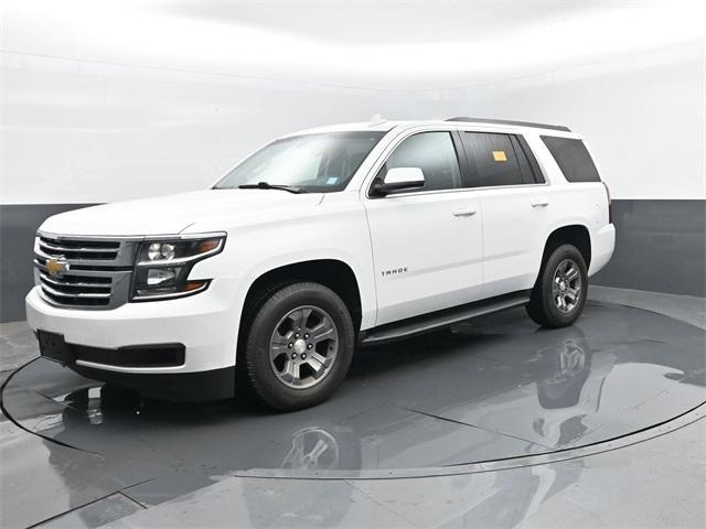 Photo of 2019 Summit White Chevrolet Tahoe