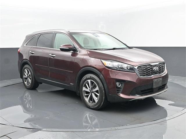 Photo of 2019 Sangria Red Kia Sorento