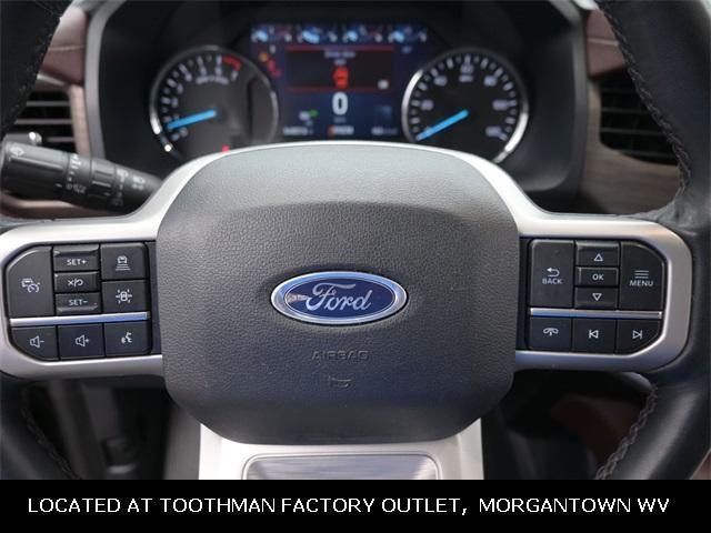 Photo of 2023 Black Metallic Ford Expedition