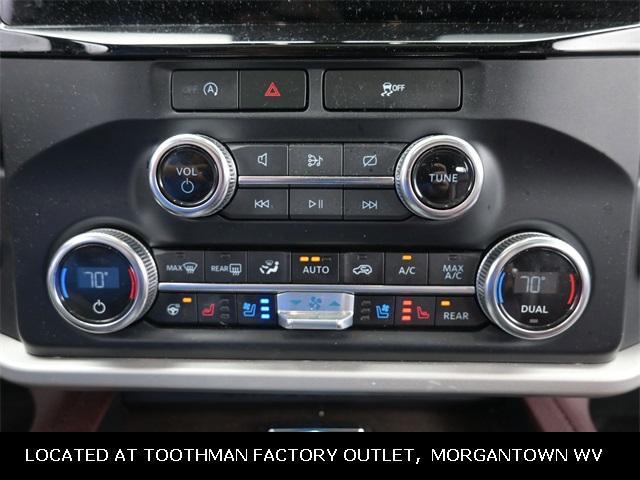 Photo of 2023 Black Metallic Ford Expedition